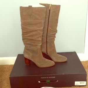 Tommy Hilfiger trinity light grey suede